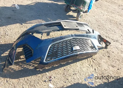 2019 Cadillac Xt4 Premium Luxury from USA, damaged, VIN 1GYFZCR40KF124948